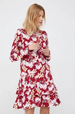 Γυναικεία Φορέματα Φόρεμα United Colors Of Benetton κάστανο