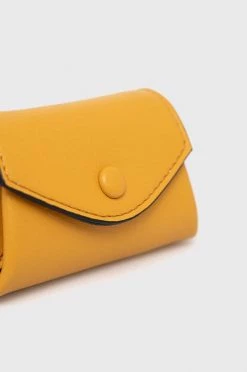 Γυναικεία Τσάντες χιαστί Τσάντα United Colors Of Benetton κίτρινο -United Colors of Benetton Κατάστημα unnamed file 1881