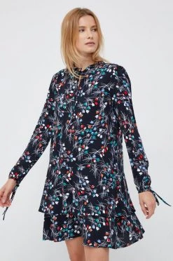 Γυναικεία Φορέματα Φόρεμα United Colors Of Benetton μαύρο,