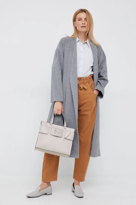 Γυναικεία Relaxed Τζιν παντελονι United Colors Of Benetton μπεζ, 2 Γυναικεία Relaxed Τζιν παντελονι United Colors Of Benetton μπεζ, - Image 2