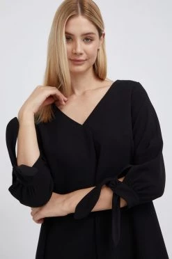 Γυναικεία Φορέματα Φόρεμα United Colors Of Benetton μαύρο 8 Γυναικεία Φορέματα Φόρεμα United Colors Of Benetton μαύρο -United Colors of Benetton Κατάστημα unnamed file 2135