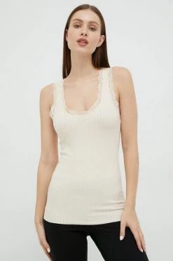 United Colors of Benetton Κατάστημα -United Colors of Benetton Κατάστημα unnamed file 2343